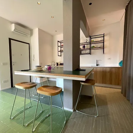 Bakke Design Loft * ססטרי לבאנטה